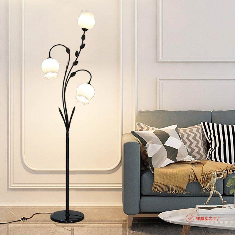 简约现代立式落地灯创意客厅沙发时尚个性遥控意式奶油风卧室台灯