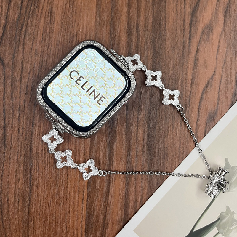 适用苹果iwatch S10表带S9手表S8/7/6/5/4/3老花四叶草表带Ultra3/2伸缩链女款腕带38mm/45/43金属