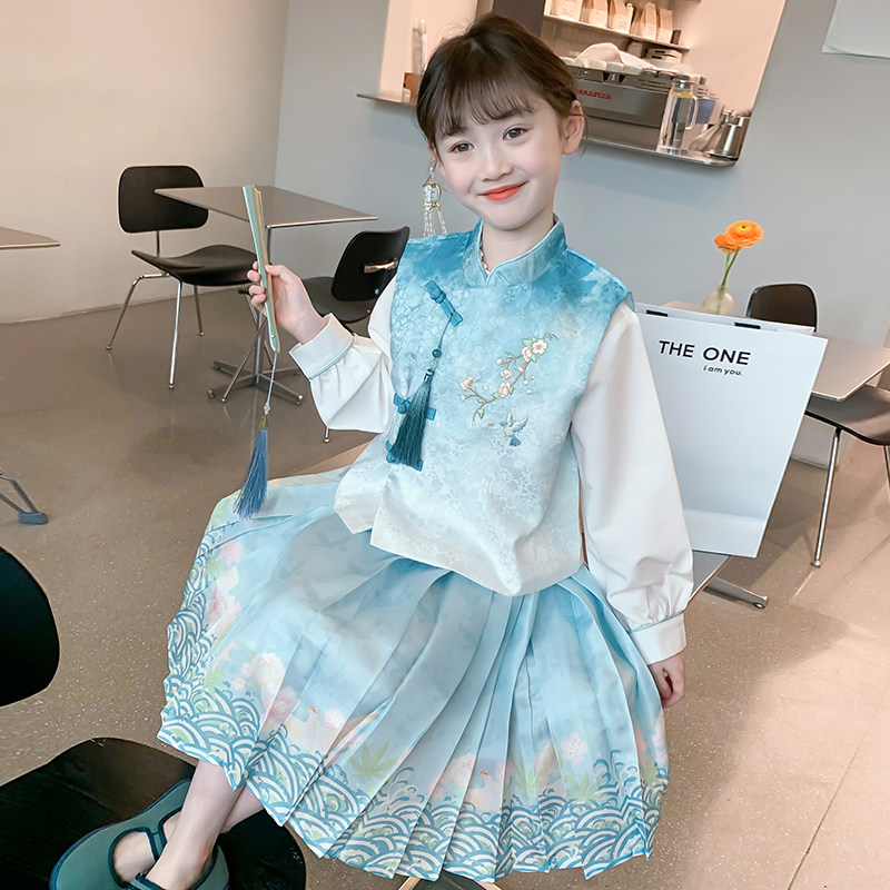 女童马面裙套装2024新款秋装儿童汉服新中式国风套装春秋女孩古风,童装/婴儿装/亲子装,汉服,淘宝优惠券,粉丝福利购,淘宝优惠卷