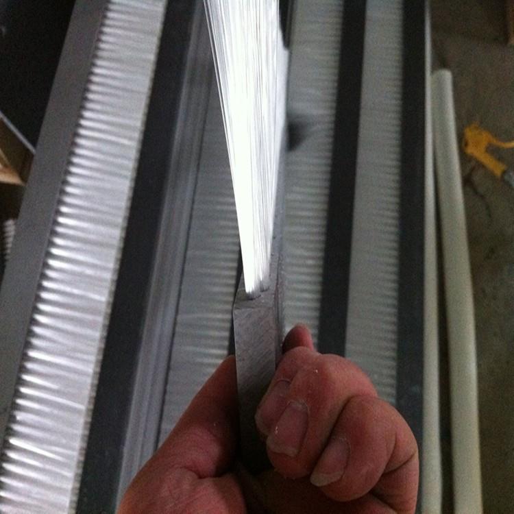 厂家生产销售PVC板刷条刷PP板刷密封挡灰防尘尼龙条刷