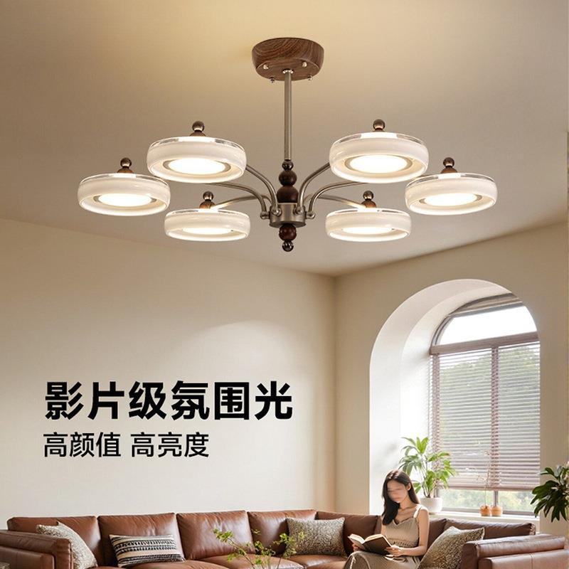 2025中古风客厅吊灯法式大厅灯新款法式奶油感设计师复古led灯具