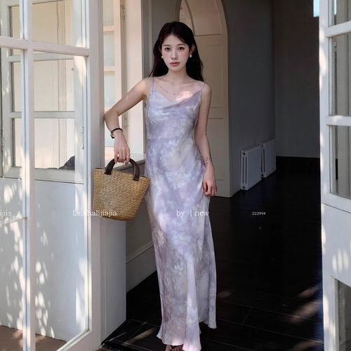 秘密花园LS述致 修身显瘦气质连衣裙女优雅珍珠链条装饰无袖吊带