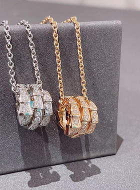 顶版闭眼入蛇形满钻项链