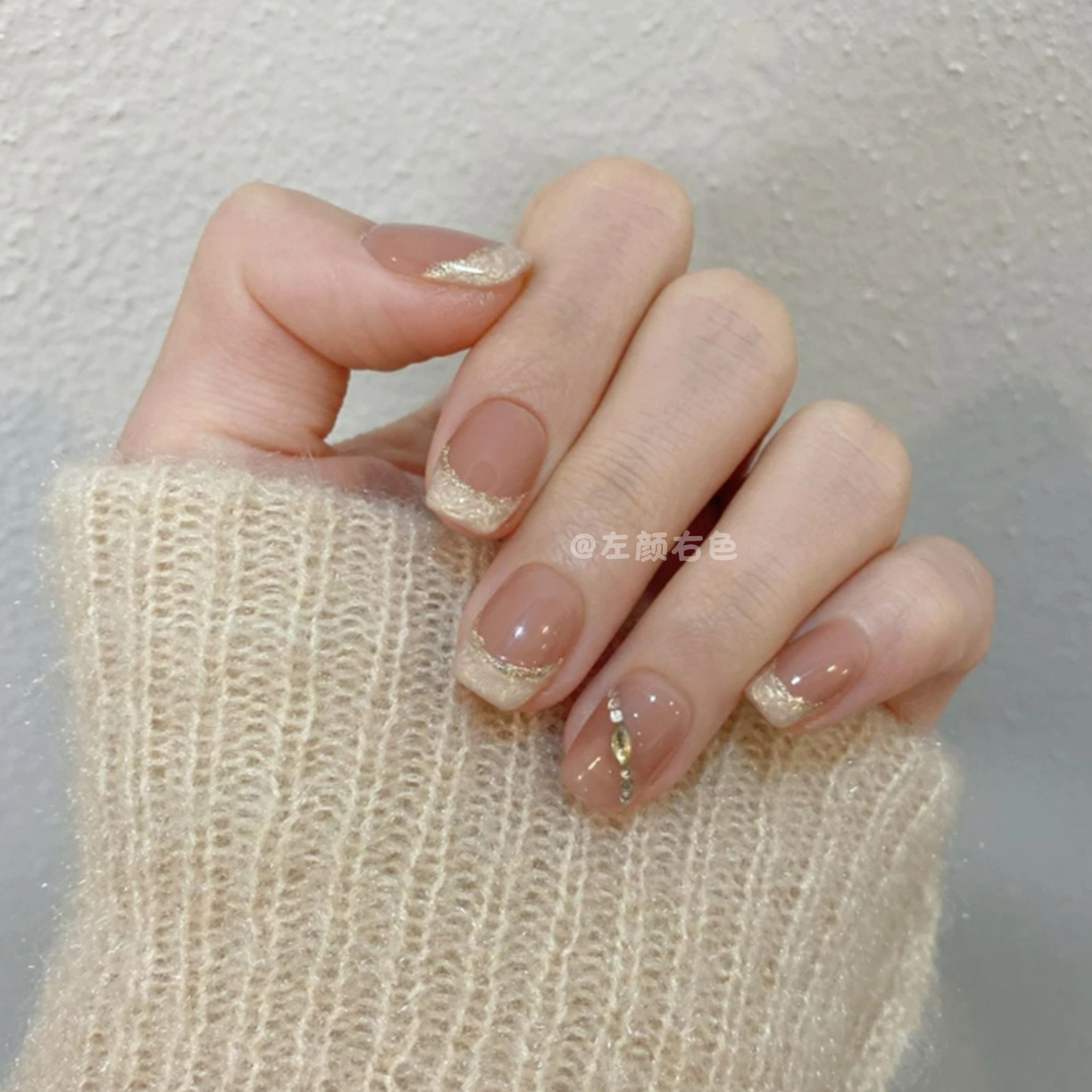 手工穿戴甲2026新款闪钻法式美甲短款高级感气质显白百搭指甲贴片,彩妆/香水/美妆工具,穿戴甲/甲片,淘宝优惠券,粉丝福利购,淘宝优惠卷
