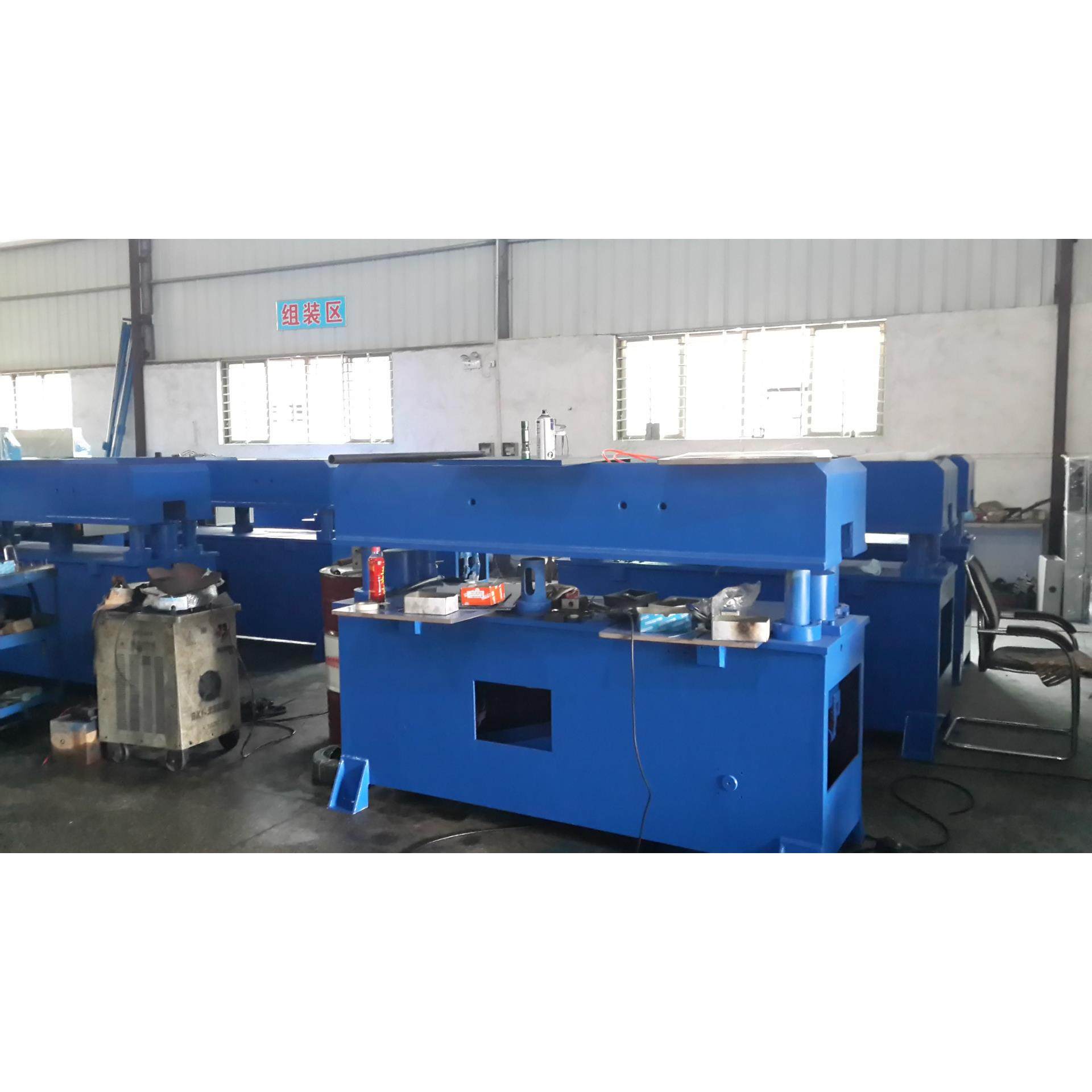 供应东莞箱包裁断机60吨精密四柱油压裁断机,纺织面料/辅料/配套,皮革加工设备,淘宝优惠券,粉丝福利购,淘宝优惠卷