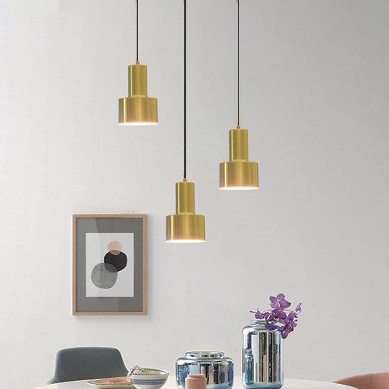 后现代北欧简约轻奢餐厅吧台床头橱窗灯具创意个性单头金色小吊灯