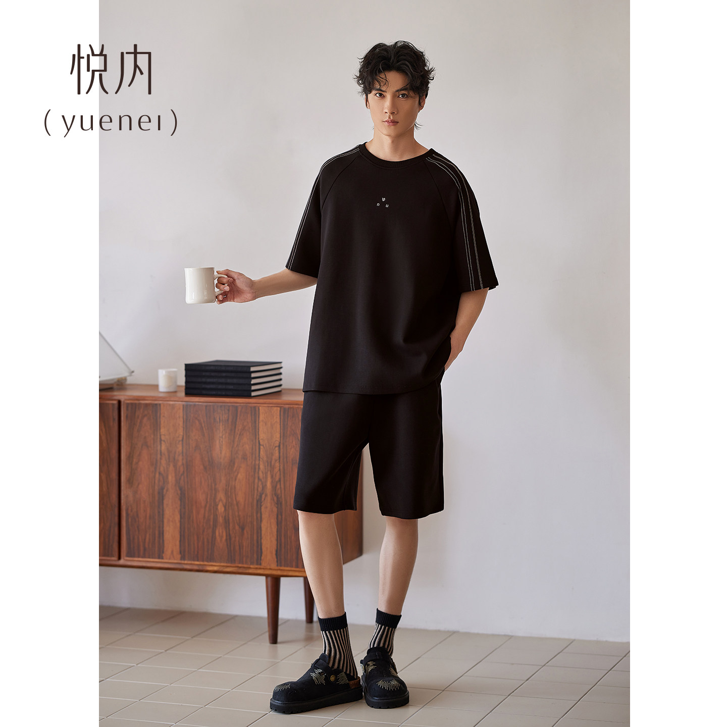 悦内睡衣男士夏季夏款短袖短裤纯棉家居服休闲运动黑色高级感套装