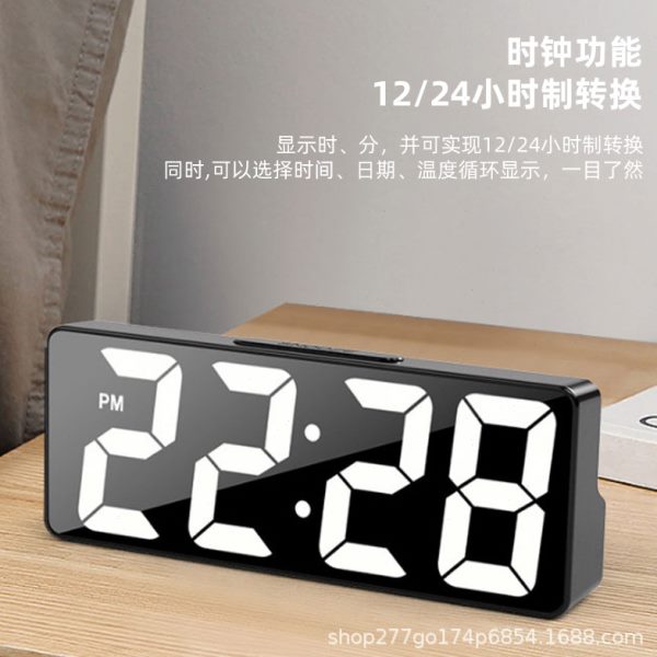 表数字闹钟万年历客厅电视柜大简约静音LED夜光温度时钟座钟电子