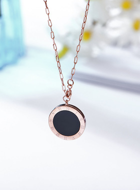 极速新款长版毛衣链女 钛钢玫x瑰金罗马圆项链 黑白双面流行小饰