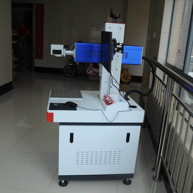 二氧化碳激光标刻设备工厂直发30W60W专打木制品雕刻机,五金/工具,其他机械五金,淘宝优惠券,粉丝福利购,淘宝优惠卷