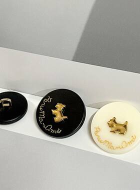 可爱小狗金属钮扣毛衣外套