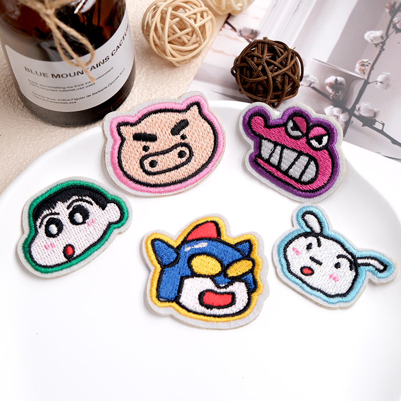 刺绣卡通可爱补丁手机壳diy背包