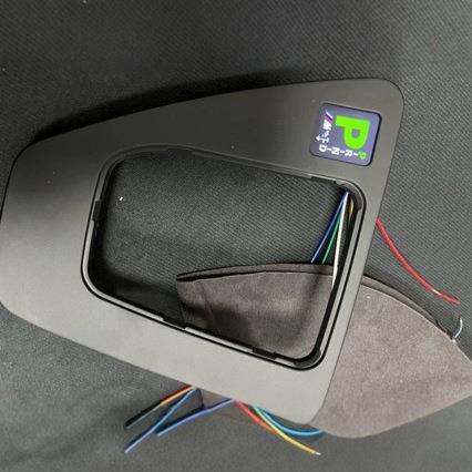 适用于宝马E90E91E92E93档位改装液晶显示屏挂档显无损安装