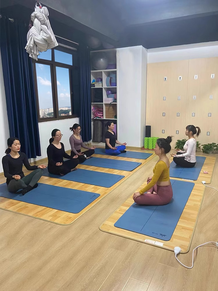 瑜伽工作室石墨烯地暖垫韩国碳水晶地暖垫电加热瑜伽垫地暖毯客厅