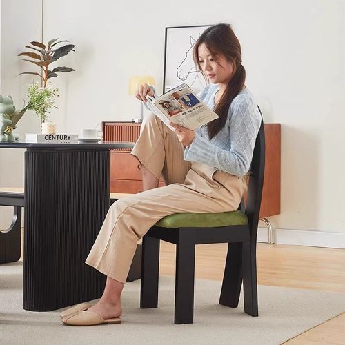 新法式复古休闲椅中古小户型家用餐椅靠背椅设计师艺术网红椅子