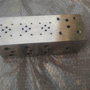 新品定做液压集成块液压油路块 分油器B 6通径电磁阀阀座 02-1W 0