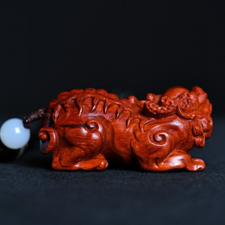 印度小叶紫檀木雕貔貅摆件玄关红木质手工雕刻文玩吉祥随身把玩件,饰品/流行首饰/时尚饰品新,手把件/把玩物,淘宝优惠券,粉丝福利购,淘宝优惠卷