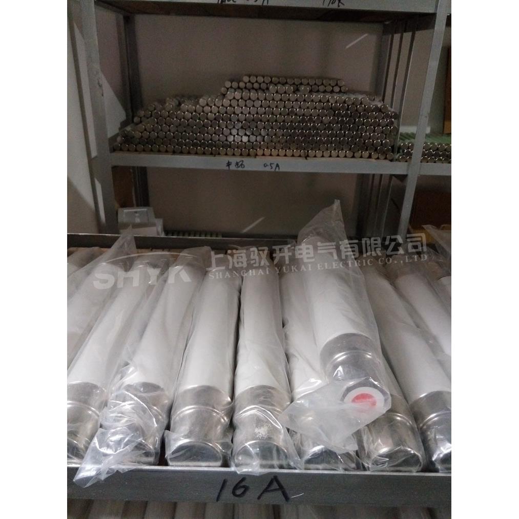 XRNT-35(40.5)KV/63A76*537高压限流熔断器（变压器保护）