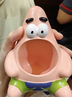 新品派大b星笔筒创意摆件卧室化妆台桌面装饰品可爱卡通化妆品收