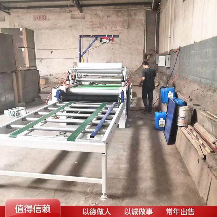 新品冷贴机 密度板m铝皮硅酸钙板防火皮平贴机 吸风除尘发泡板覆