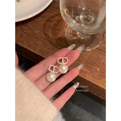 甜贵千金CD珍珠耳环女秋冬