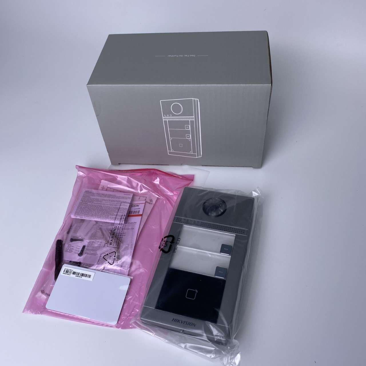 DS-KV8213-WME1海康英文机海外版  English version