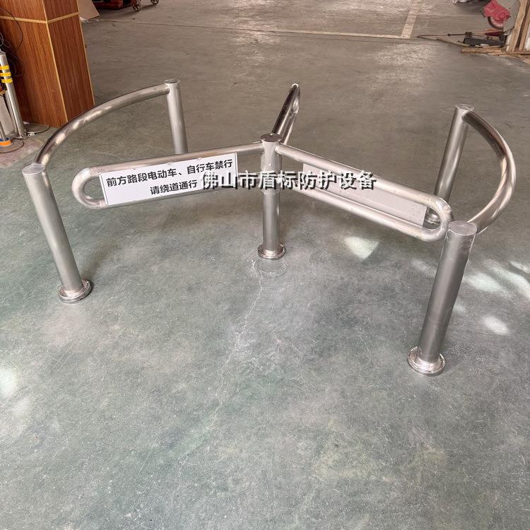 加工生产定做半高滚栅管控电动车自行车通道的不锈钢单向旋转向门