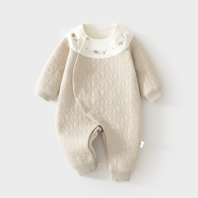 婴儿保暖连体衣宝宝秋冬无骨哈衣新生儿三层夹棉爬服儿童连身衣