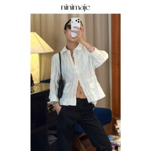 NANBEIBEI南北贝白色皱感翻领双口袋宽松衬衫女简约高级长袖上衣