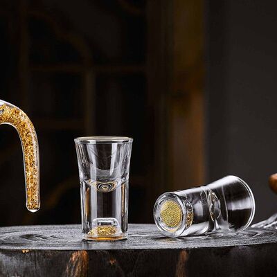 2025新款水晶金箔白酒杯酒具套装高级感家用一口杯分酒器轻奢高档