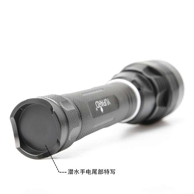 P70大功率强光水下黄光潜水手电夜潜补光拍摄远射探照LED应急灯