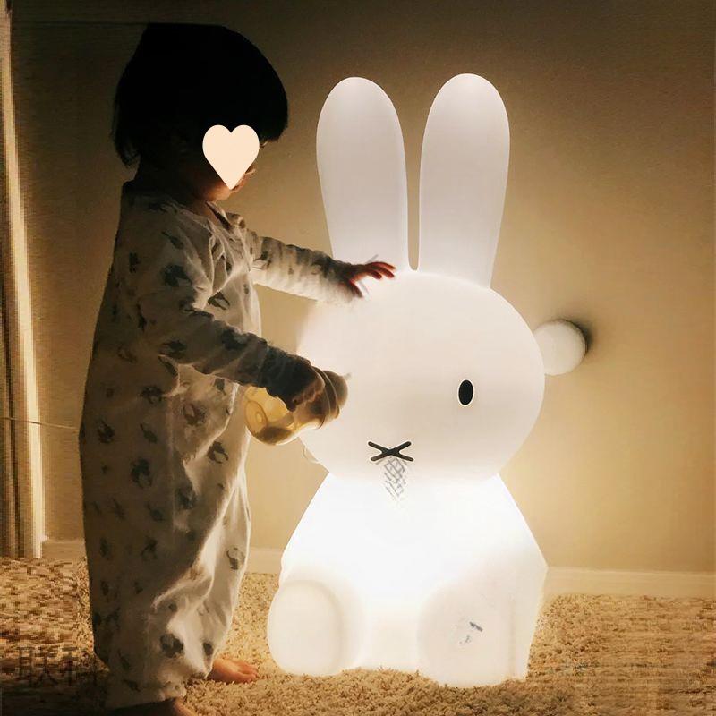 卡通小夜灯卧室床头柔光伴睡台灯儿童女婴儿喂奶护眼女生灯节能灯