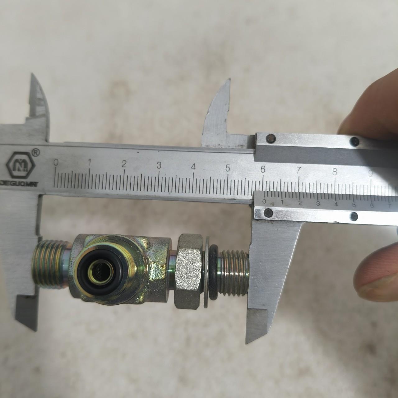 现代455-7 520-9Vs 220-9S挖机配件三通接头X810-045151