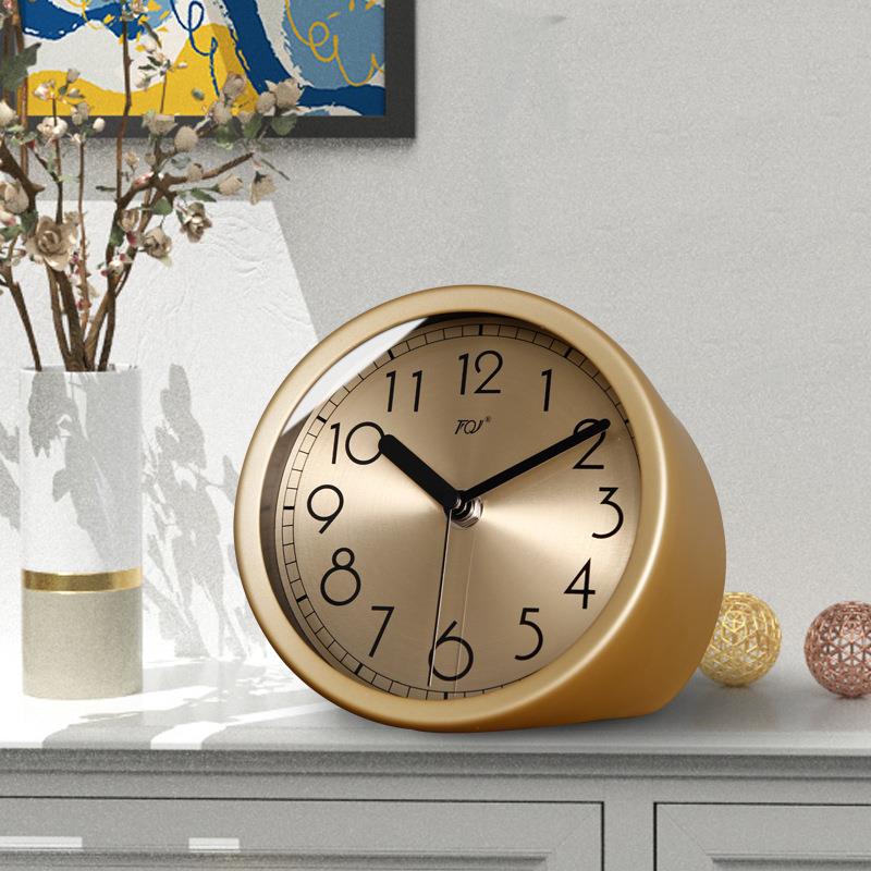 金属轻奢简约座钟家用台式坐钟静音桌面钟时尚台面床头电波表