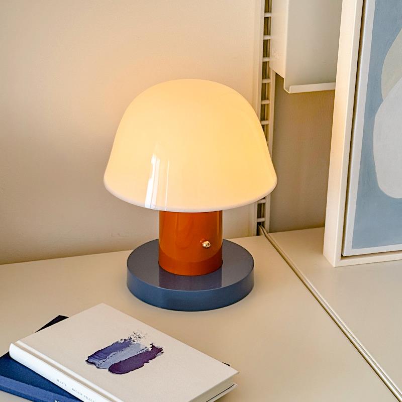 西班牙轻奢充电无线 线触摸台灯覆古卧室床头气氛灯北欧蘑菇灯cas