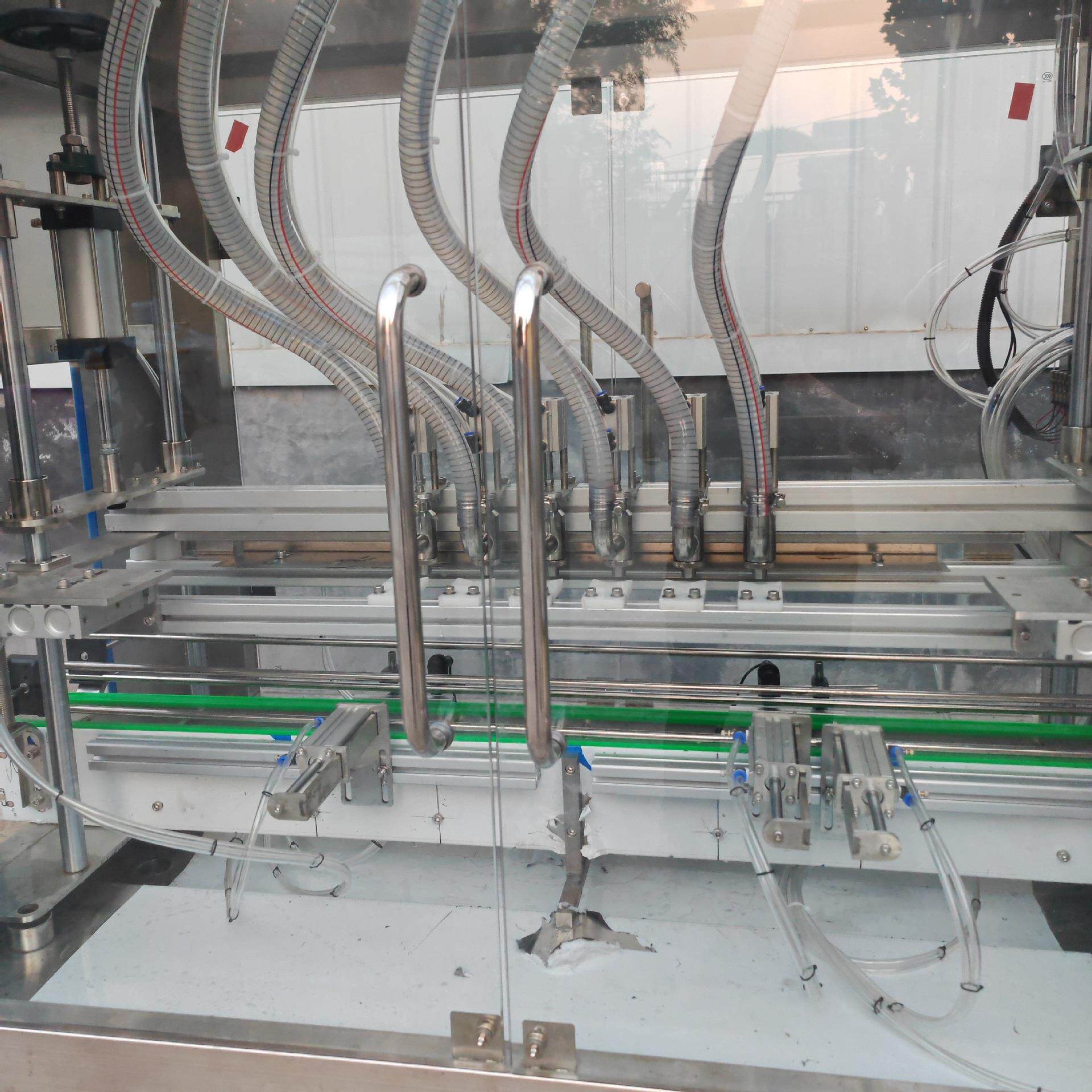 直线式伺服齿轮泵灌装机花生油菜籽油麻油橄榄油香油麻油灌装设备