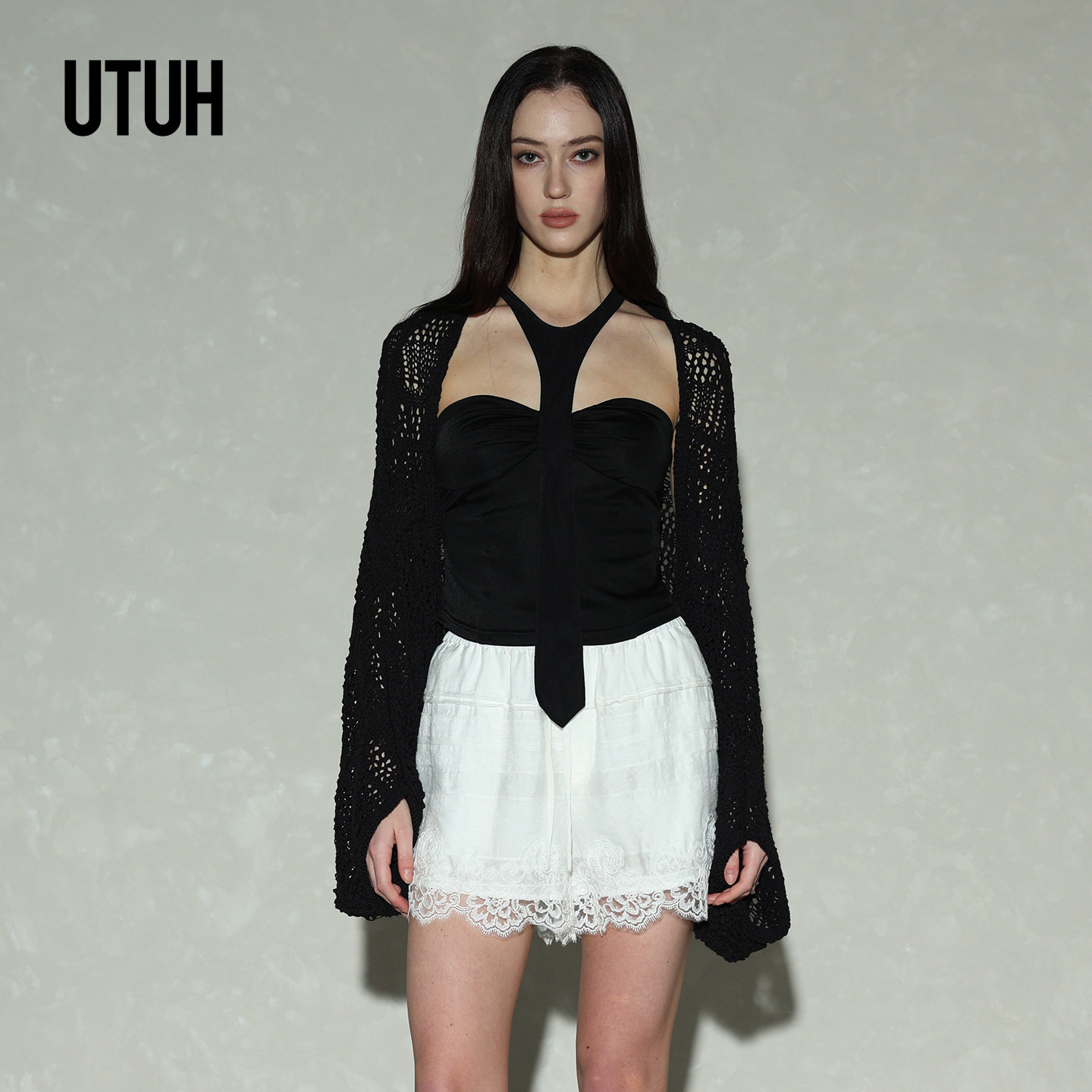 UTUH26夏黑色法式镂空针织罩衫女宽松精致钩花优雅通勤TDWLR1Z655