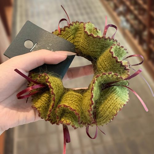 韩国森系超显白果绿撞色针织毛绒蝴蝶结发圈双层软糯高端弹力皮筋