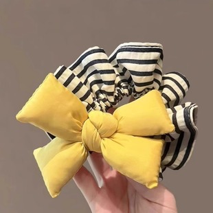 东大门柠檬黄蝴蝶结大肠发圈百搭条纹可爱少女心扎发头绳发饰