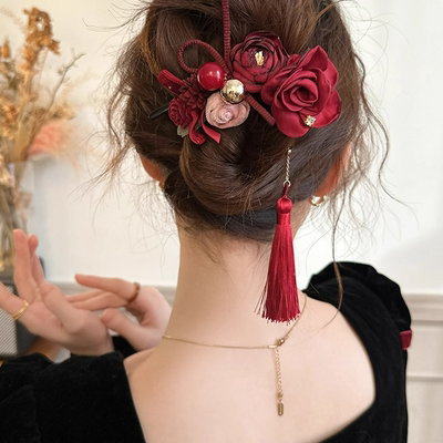 红色玫瑰流苏吊坠发夹女后脑勺2025新款高端盘发扭扭夹子抓夹头饰