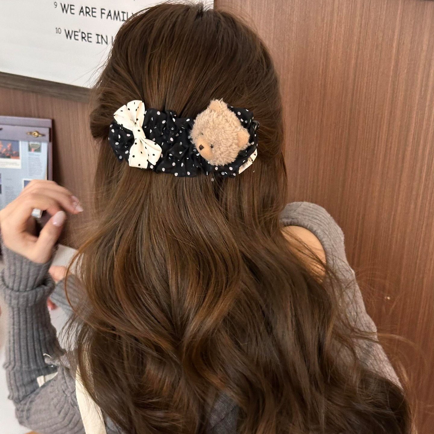 黑色波点小熊蝴蝶结香蕉夹女百搭韩系发夹扭扭竖式后脑勺盘发头饰,饰品/流行首饰/时尚饰品新,发饰,淘宝优惠券,粉丝福利购,淘宝优惠卷
