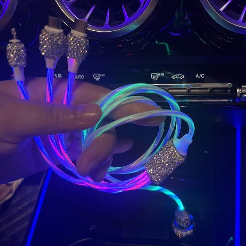 车载充电器快速车充一拖3usb15车用流光快充高档转换插头点烟器女,3C数码配件,USB多功能数码宝,淘宝优惠券,粉丝福利购,淘宝优惠卷