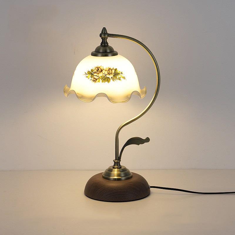 法式复古风古铜色阅读卧室书房学习护眼台灯中古美式印花新款灯具