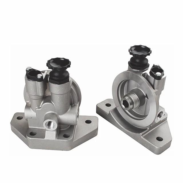 600-319-5610 PC240-8 连接螺纹: M36X1.5 进出油孔： M18×1.5