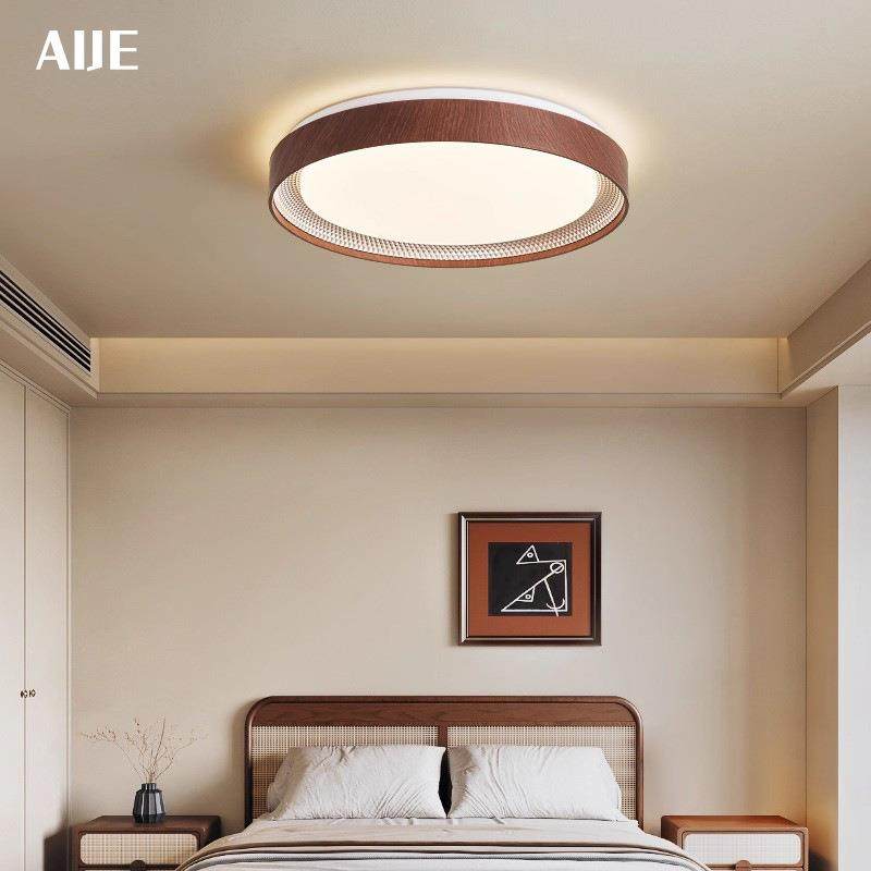 卧室吸顶灯木纹圆形灯中古风设计师民宿房间灯护眼新款复古书房灯