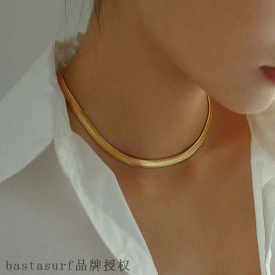 极速Wide snake bone chain necklace EuropeaMn and American st