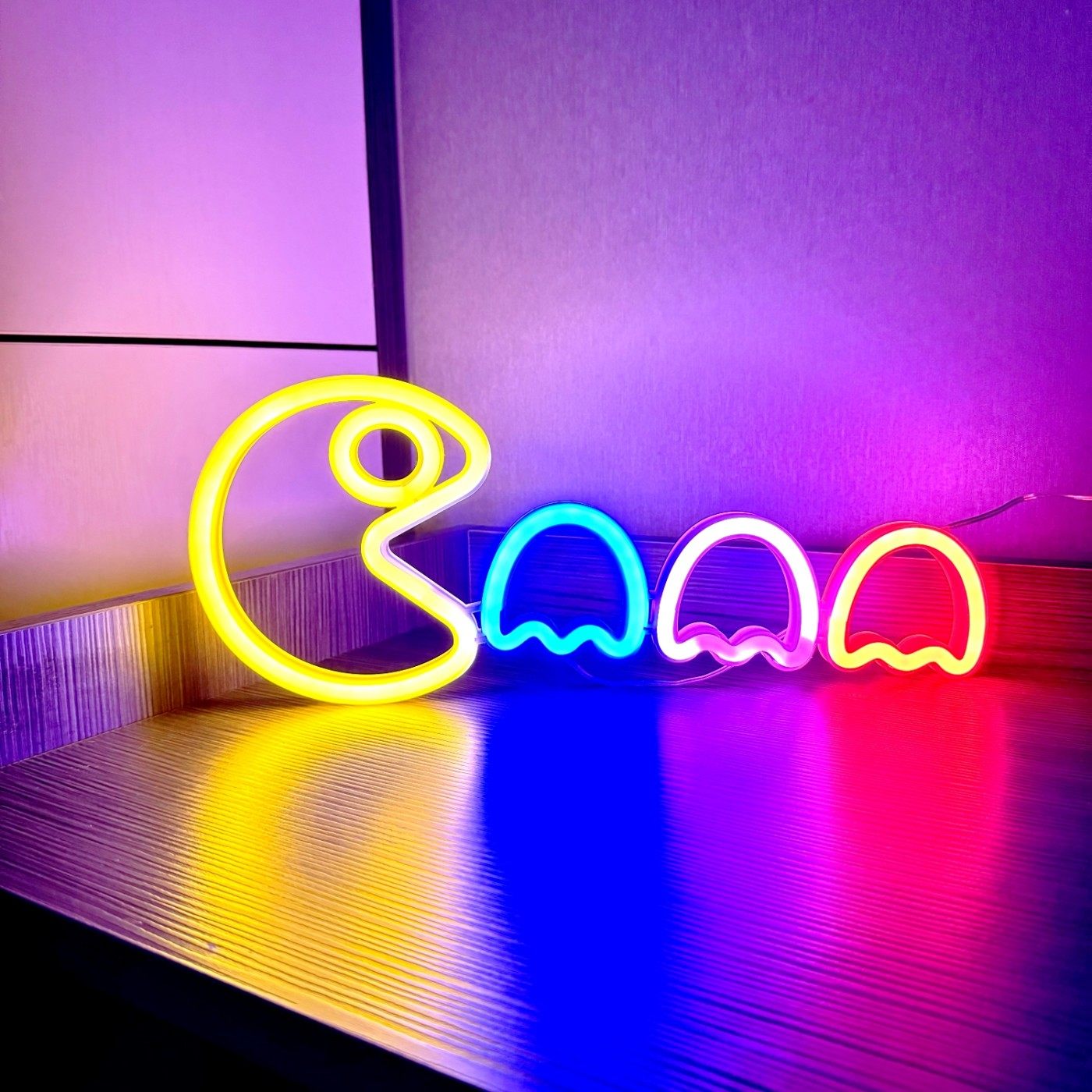 房间寝室创意标志吃豆豆卡通酒吧