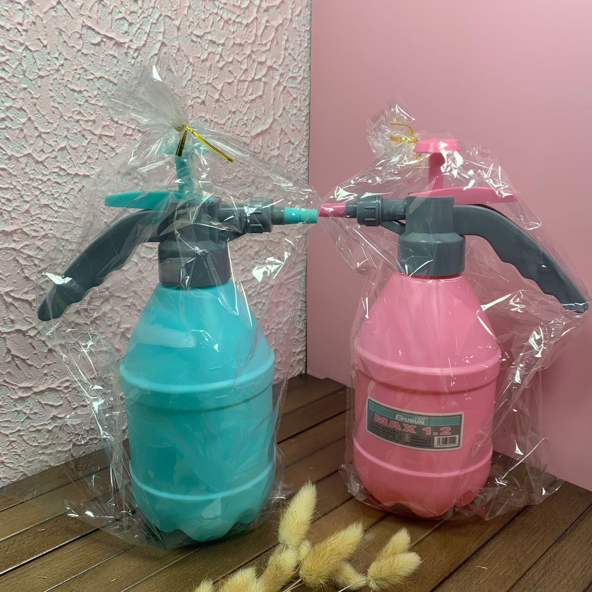 艾普润J2-1.2A喷壶园艺工具 马卡龙色喷雾器喷水瓶浇花壶