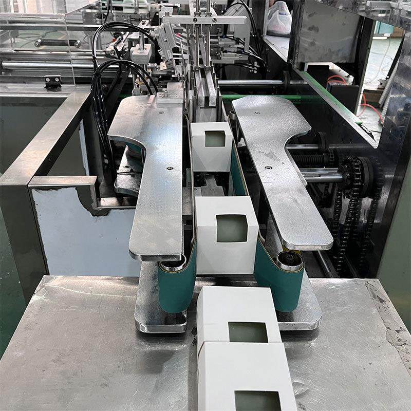 全自动高速香薰蜡烛装盒机 多功能香氛精油日用品纸盒包装机