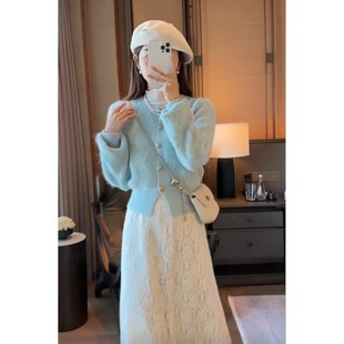 秋冬装搭配一整套今年流行漂亮粉色毛衣半身裙两件套装裙秋季女装